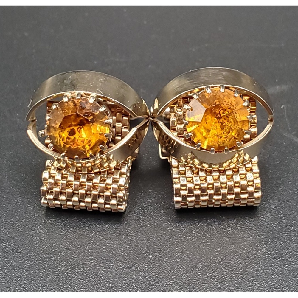 Vintage Eye Shaped Cuff Links With Glass Stone Center & Mesh. Goldtoned